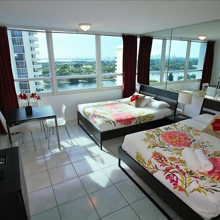 Castle 1118 Studio Bayview Direct Beach Access, Tennis, Pool, Restaurants, Free Parking Маямі-Біч Екстер'єр фото