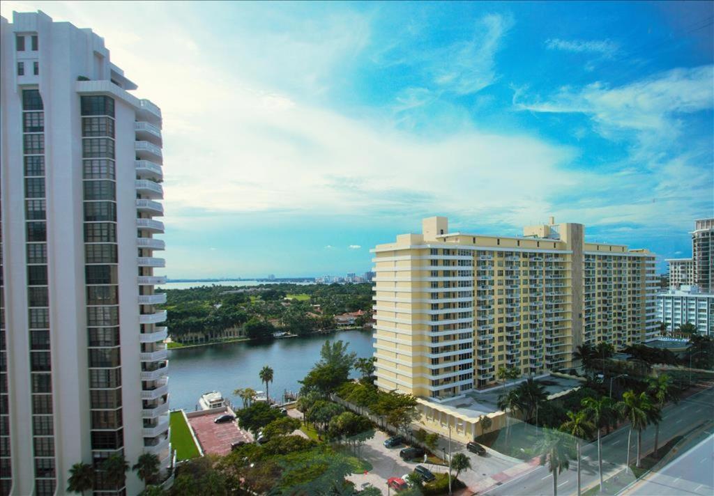 Castle 1118 Studio Bayview Direct Beach Access, Tennis, Pool, Restaurants, Free Parking Маямі-Біч Екстер'єр фото